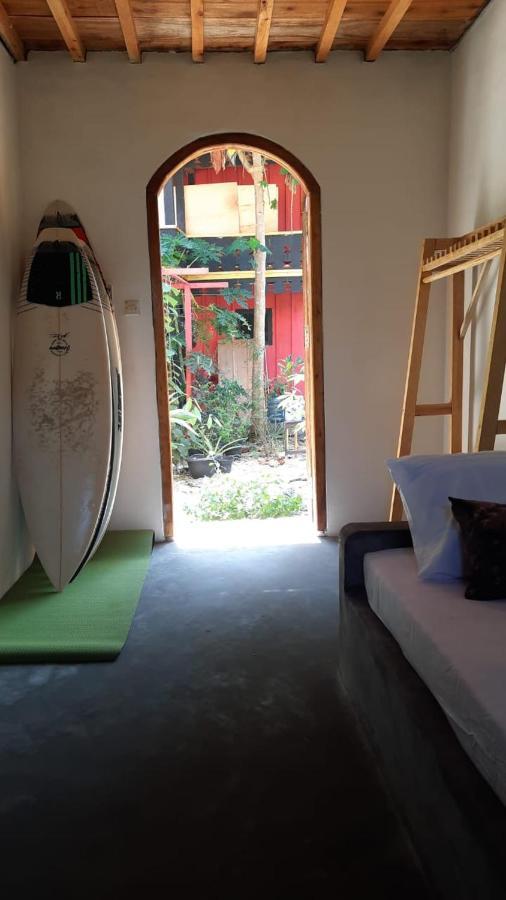 Rumah Nalu Surf Camp Krui Eksteriør billede