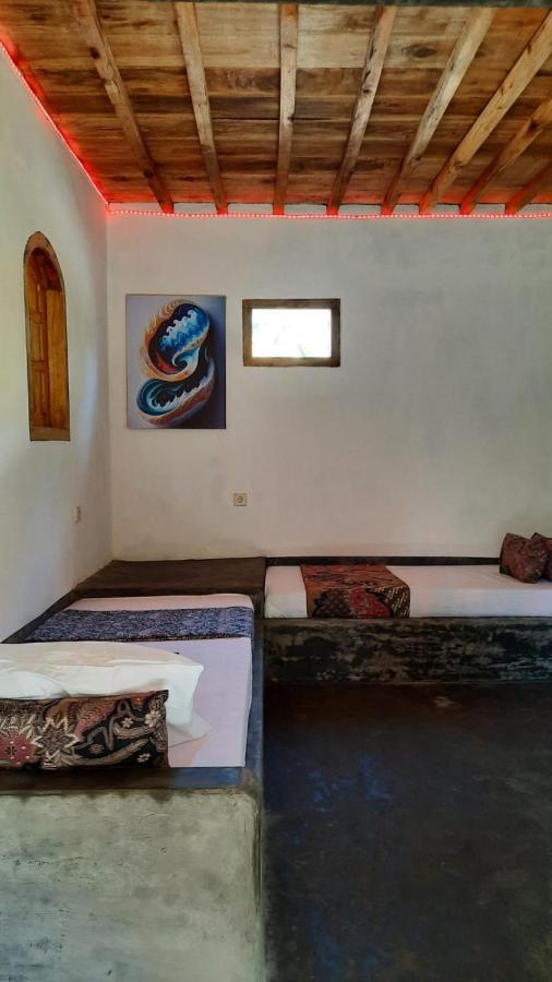 Rumah Nalu Surf Camp Krui Eksteriør billede