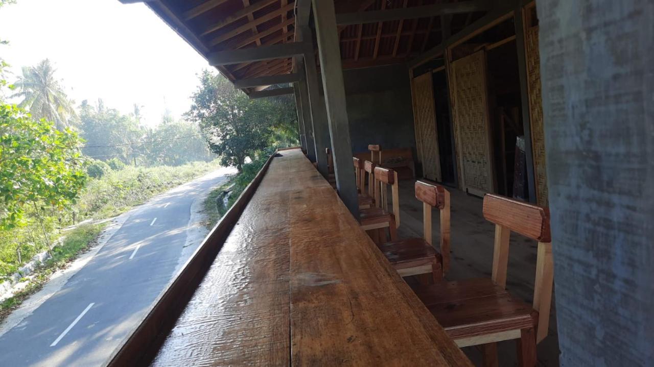 Rumah Nalu Surf Camp Krui Eksteriør billede